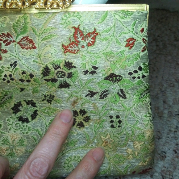 Vintage Jeweled Clasp Green Floral Brocade Convertible Chain Strap Clutch Purse - Picture 2 of 15
